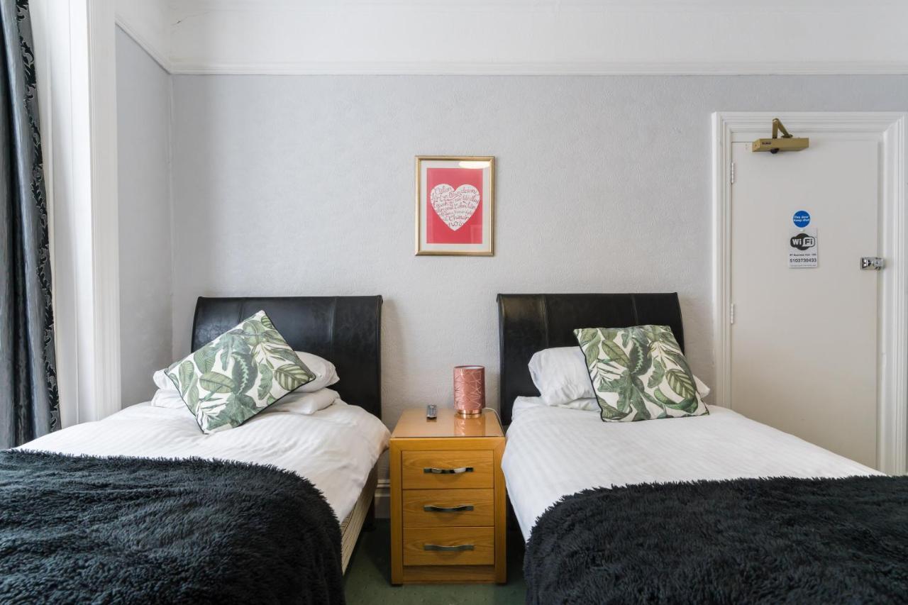 Rooms By Maes Y Mor Town Centre آبيريستويث المظهر الخارجي الصورة