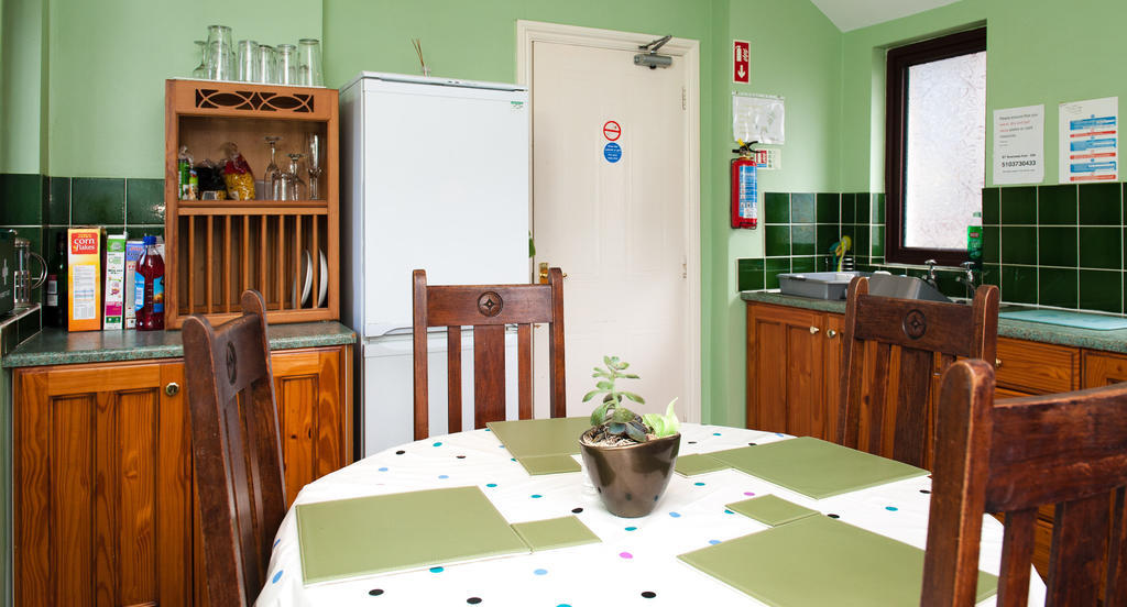 Rooms By Maes Y Mor Town Centre آبيريستويث المظهر الخارجي الصورة