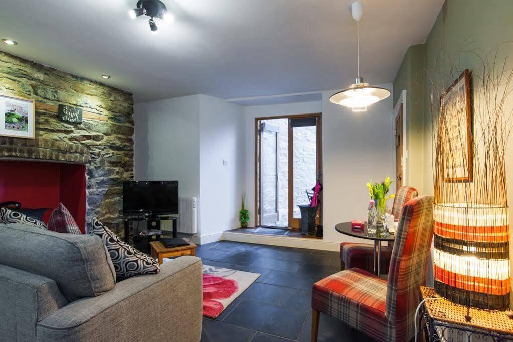Rooms By Maes Y Mor Town Centre آبيريستويث المظهر الخارجي الصورة